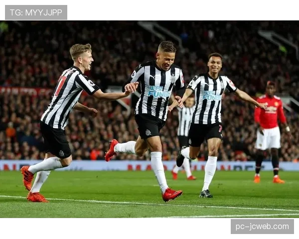 纽卡斯尔3-2热刺，伊萨克双响，客队两粒进球均来自后场断球后的快速推进